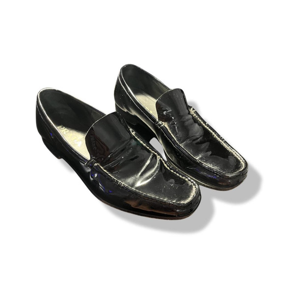 Shoes - Picture 2 of 2